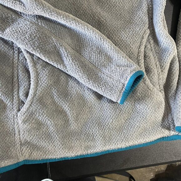 Patagonia Grey/Teal Re-Tool Snap Pullover - Picture 4 of 6